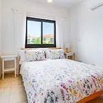 4 Bedroom With Private Pool * Maroni