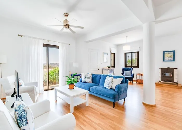 4 Bedroom With Private Pool Villa