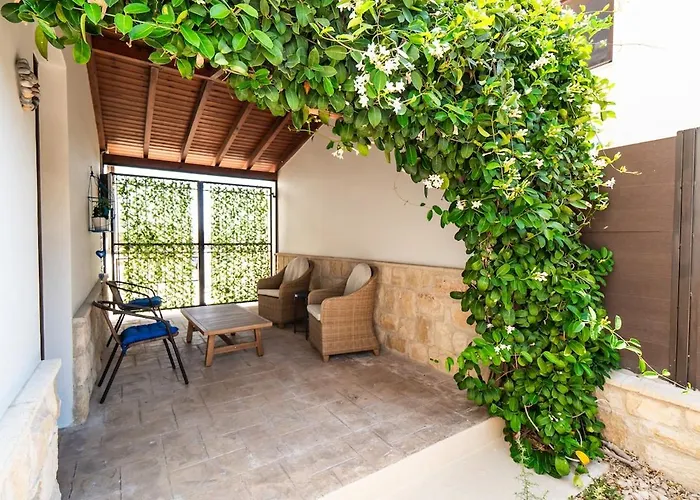 4 Bedroom With Private Pool