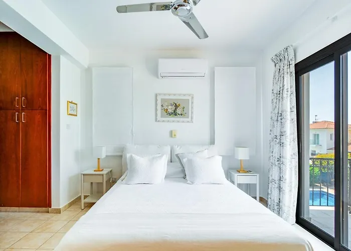 Villa 4 Bedroom With Private Pool Maróni