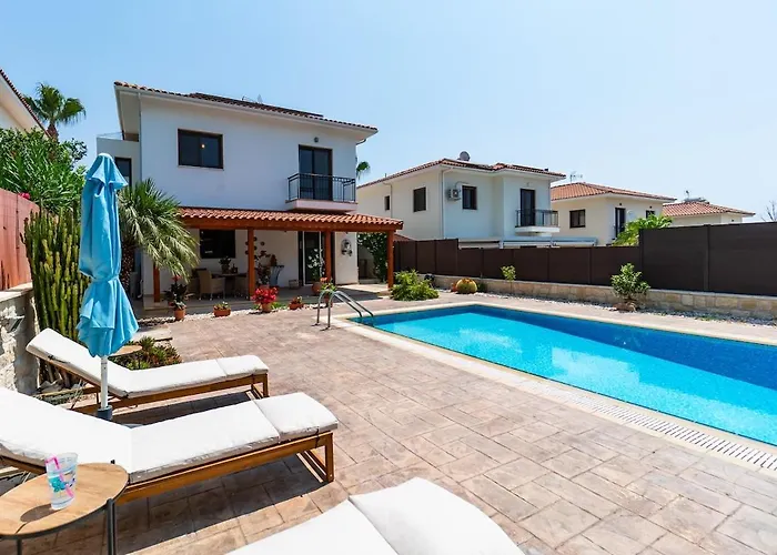 Villa 4 Bedroom With Private Pool Maróni