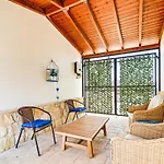 Villa 4 Bedroom With Private Pool Maroni