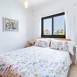 Vila 4 Bedroom With Private Pool Maroni