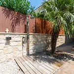 4 Bedroom With Private Pool Vila Maroni
