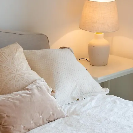 Villa 4 Bedroom With Private Pool Maroni